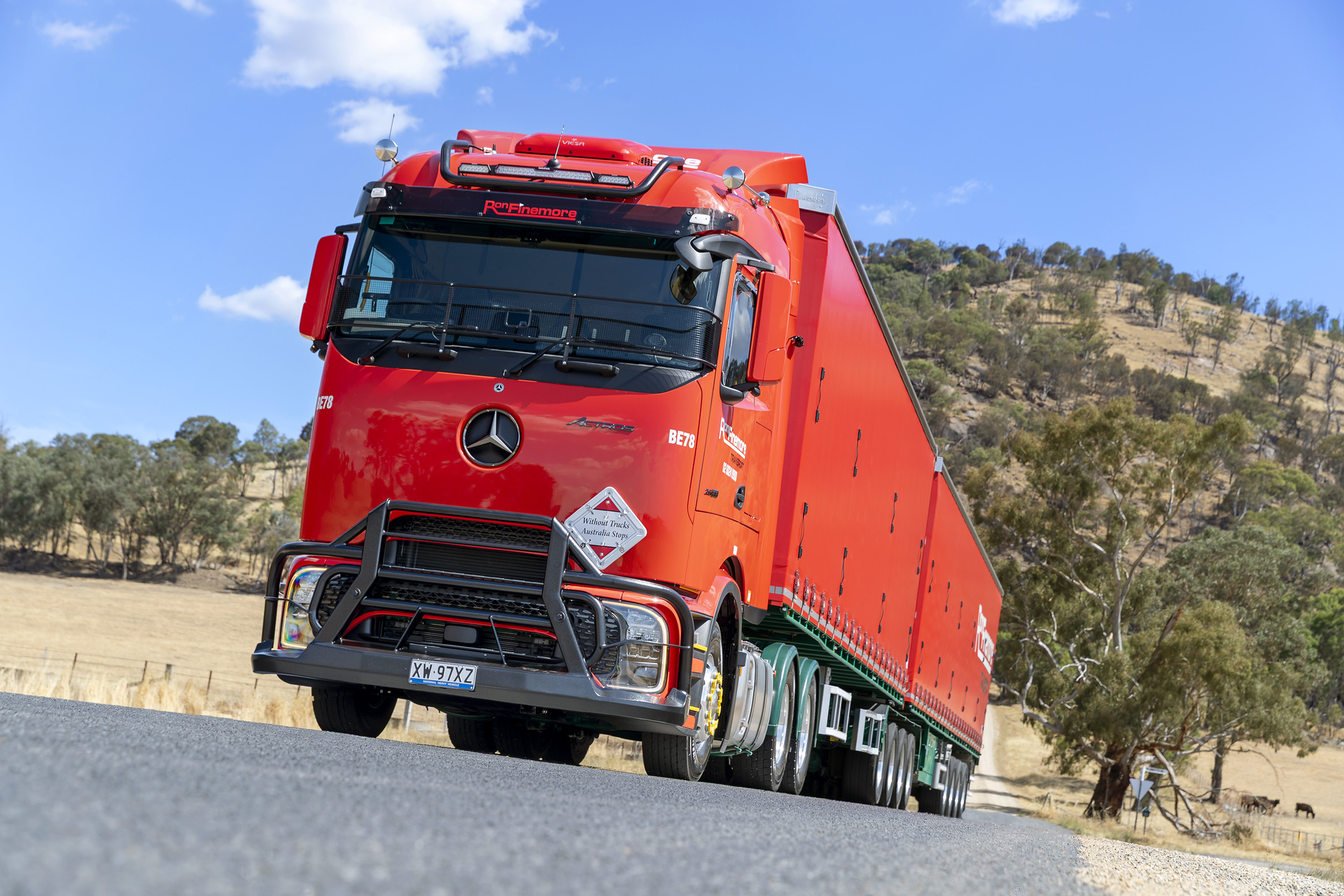 First Mercedes-Benz Actros L with ProCabin delivered in Australia to Ron Finemore Transport