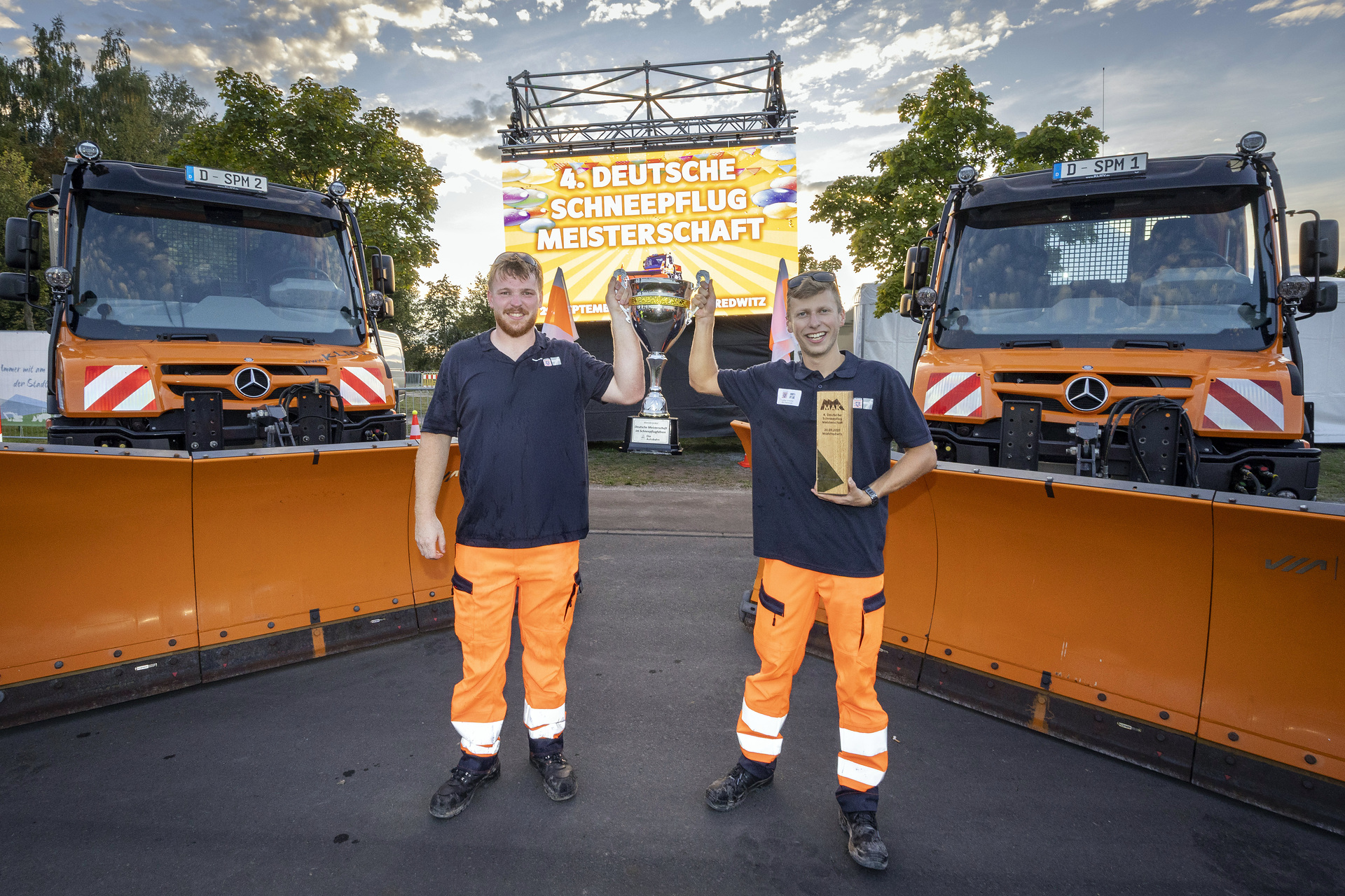Precision in the Snow: Unimog at the Snowplow World Championship in Chambéry