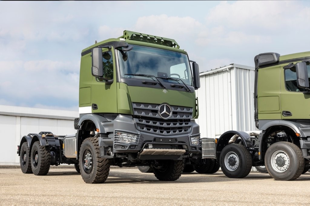 On Land and in the Air: Daimler Truck Enters Partnership with German Drone Manufacturer Quantum Systems