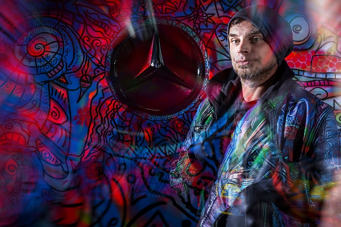 Rollende Leinwand: Art Edition des Actros L ProCabin