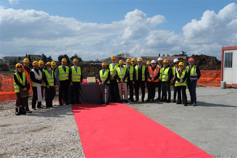 Spatenstich in Rom: Daimler Buses baut neues Service Center