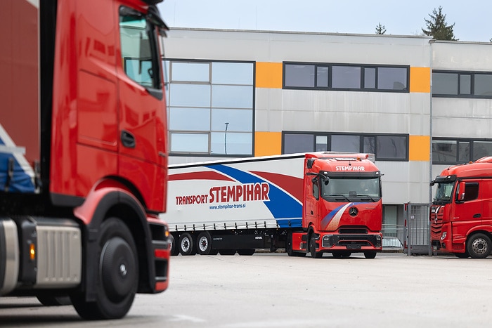 130 Years of Mercedes-Benz Trucks: Štempihar Transport Has Relied on the Inventor of the Truck for 37 Years