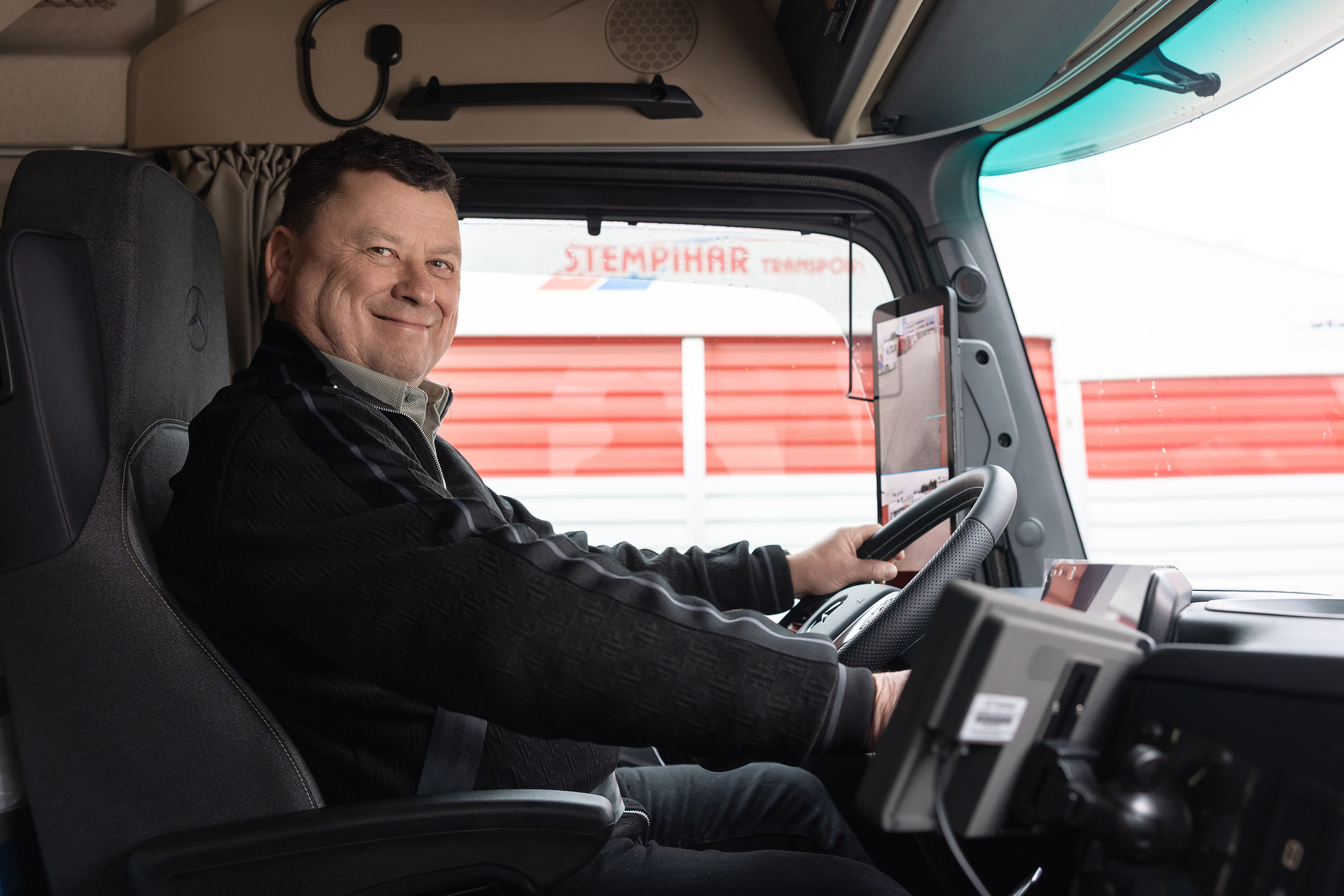 130 Years of Mercedes-Benz Trucks: Štempihar Transport Has Relied on the Inventor of the Truck for 37 Years