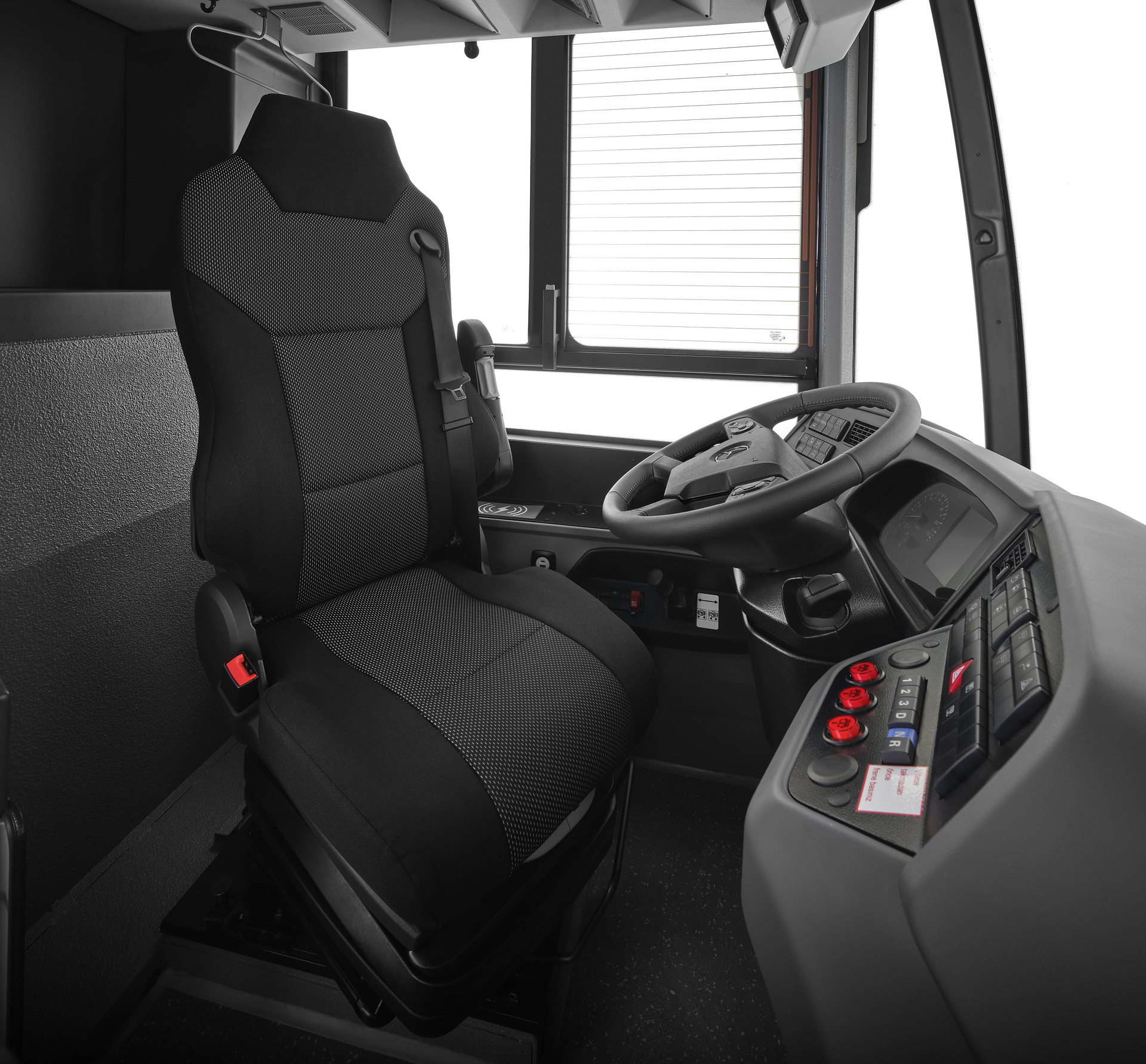 Daimler Buses launches Mercedes‑Benz Conecto on the German market