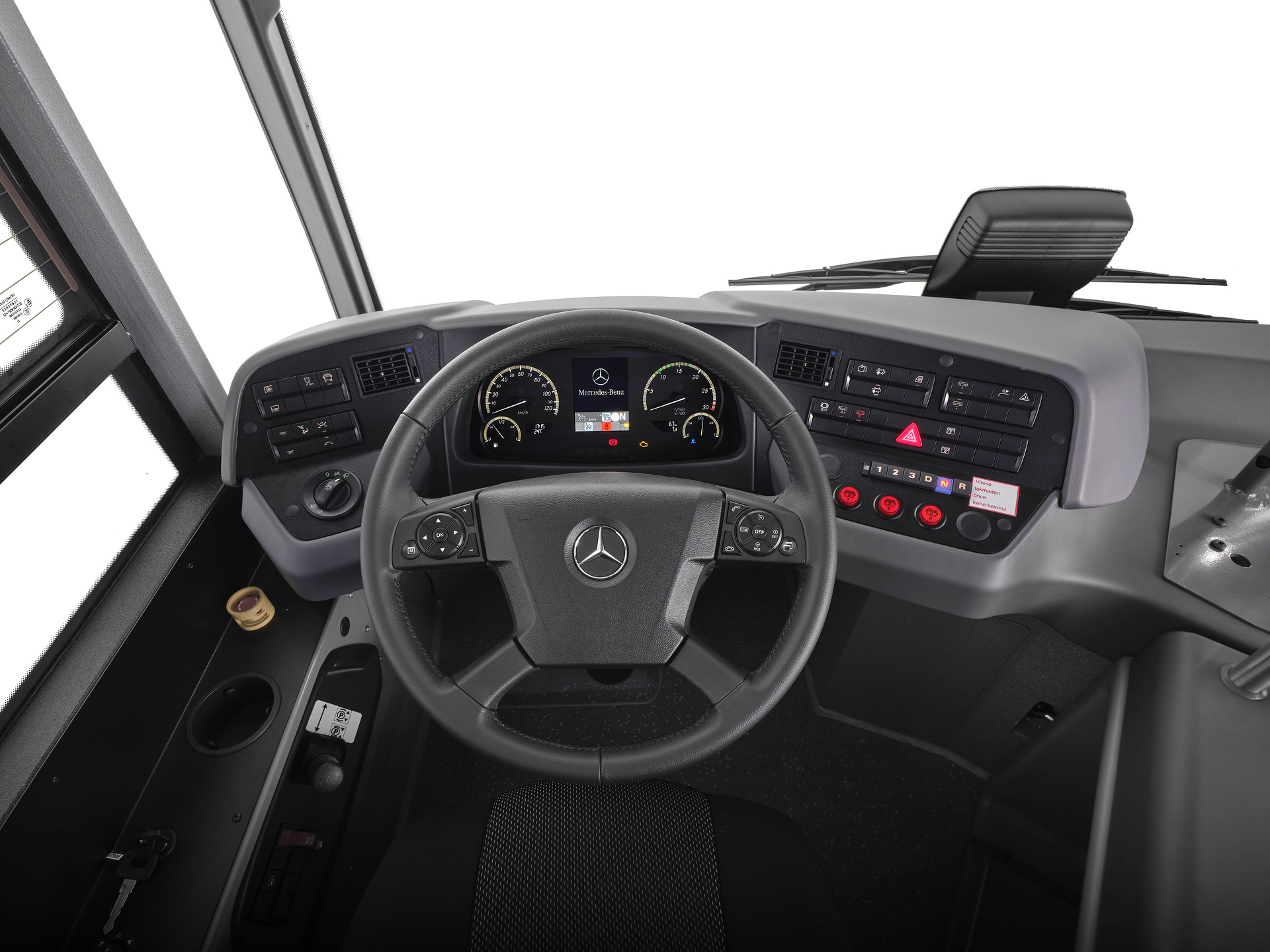 Daimler Buses launches Mercedes‑Benz Conecto on the German market