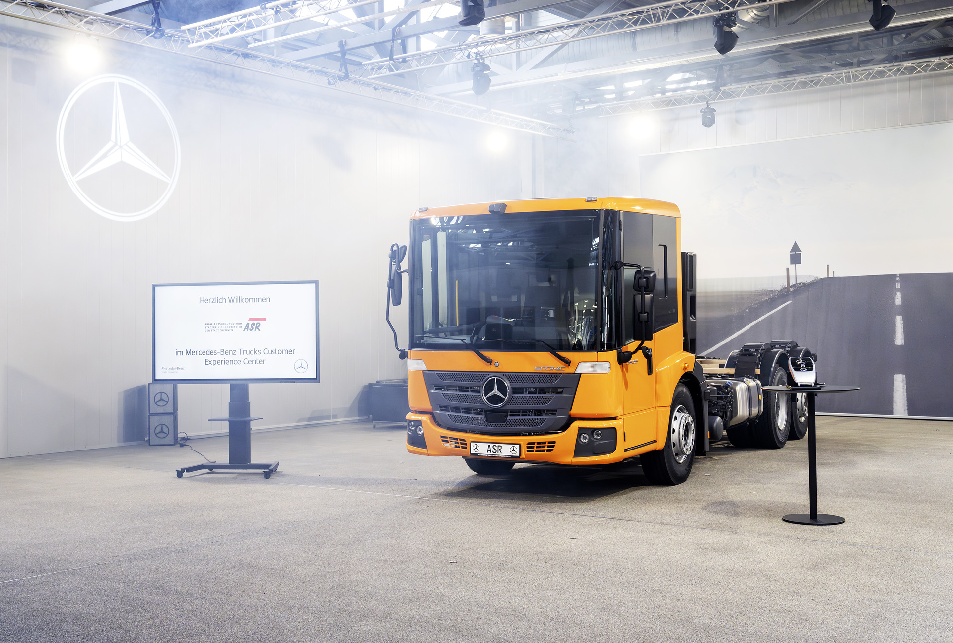 Stadtreinigung Chemnitz übernimmt elf neue Mercedes-Benz Econic für die Abfallentsorgung