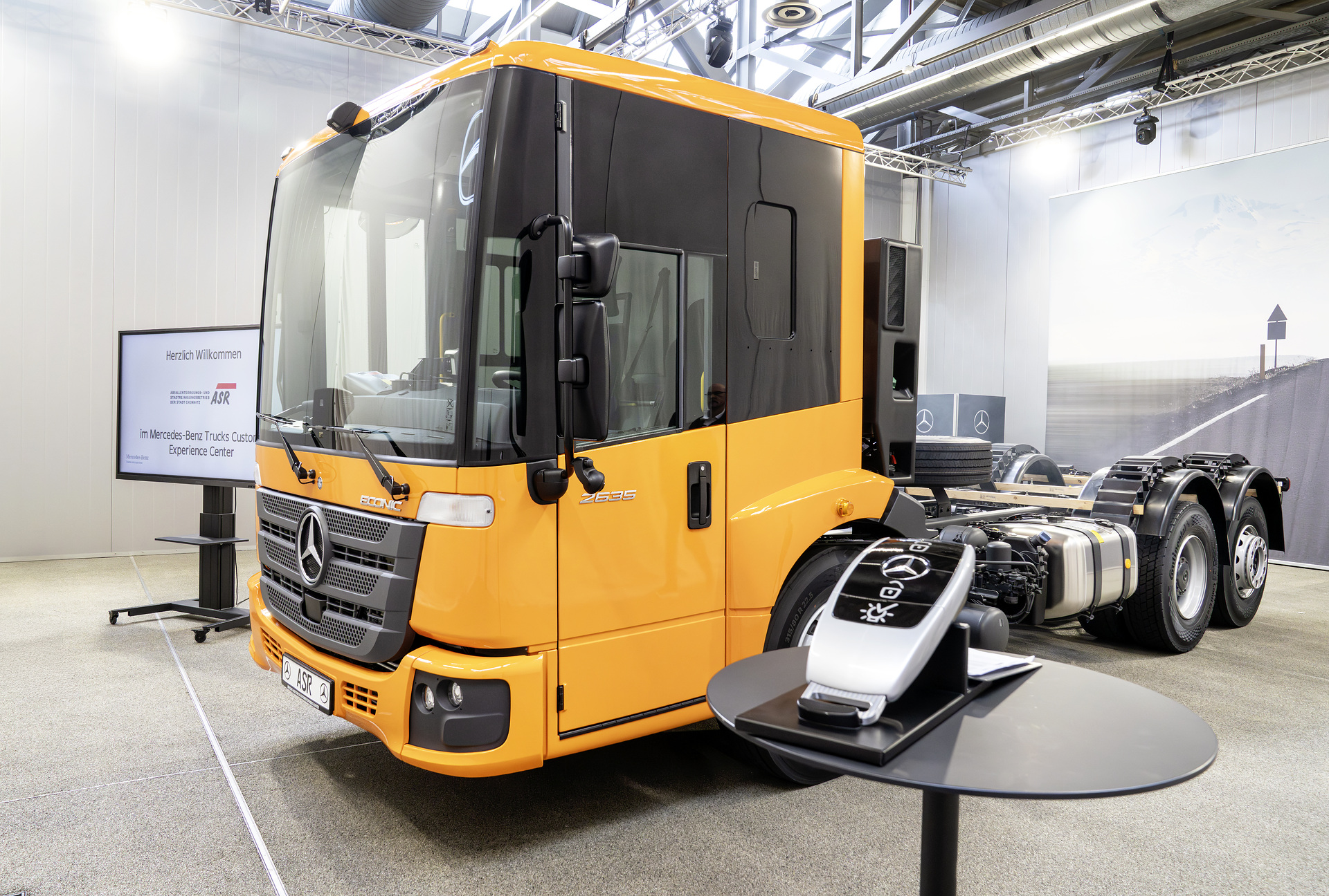 Stadtreinigung Chemnitz übernimmt elf neue Mercedes-Benz Econic für die Abfallentsorgung