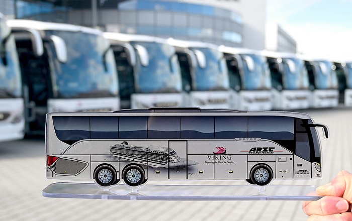 16 neue Setra Reisebusse für Kreuzfahrtpassagiere