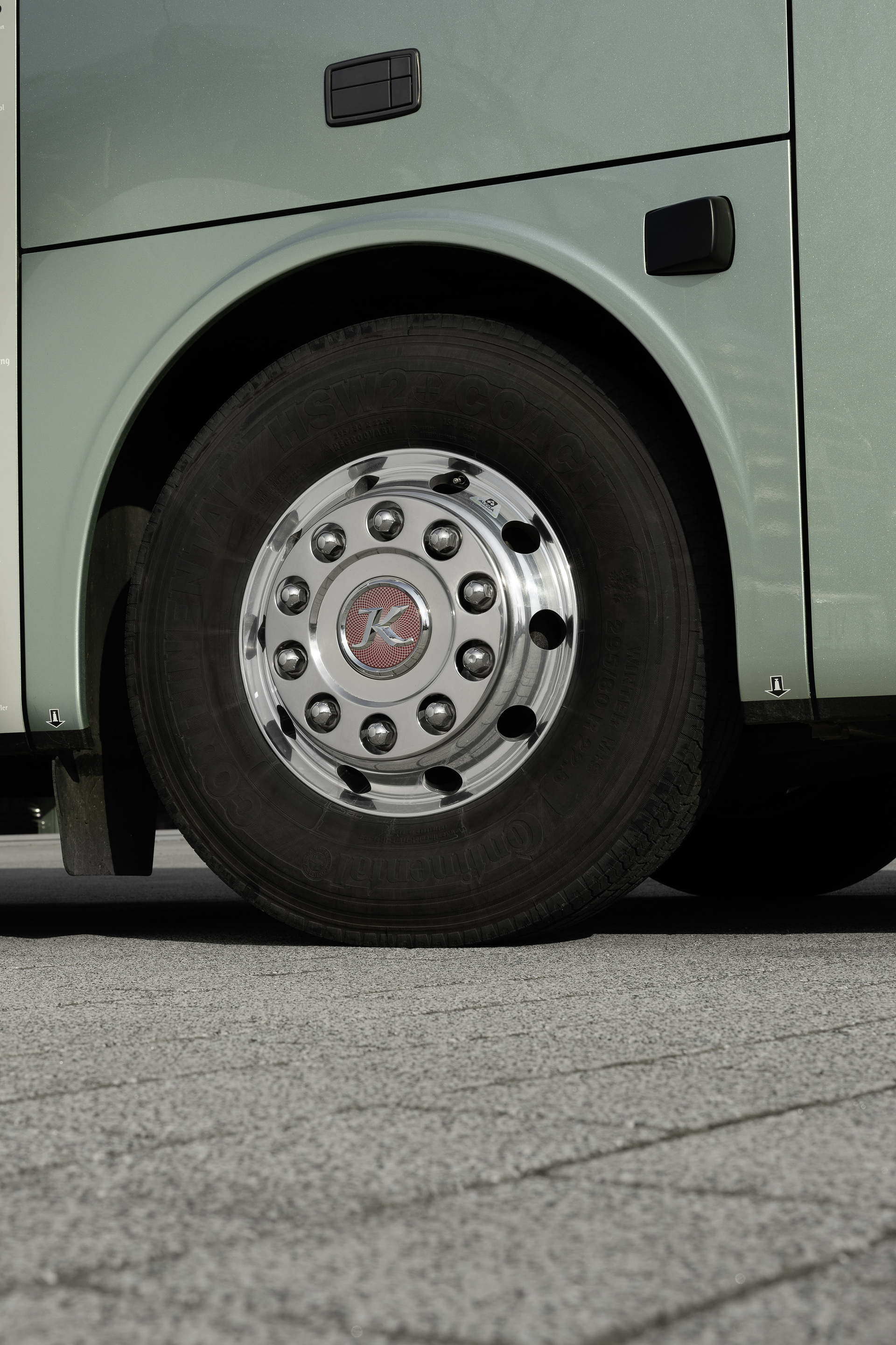 Press Kit “75 Years of Setra” – Innovation built on Tradition