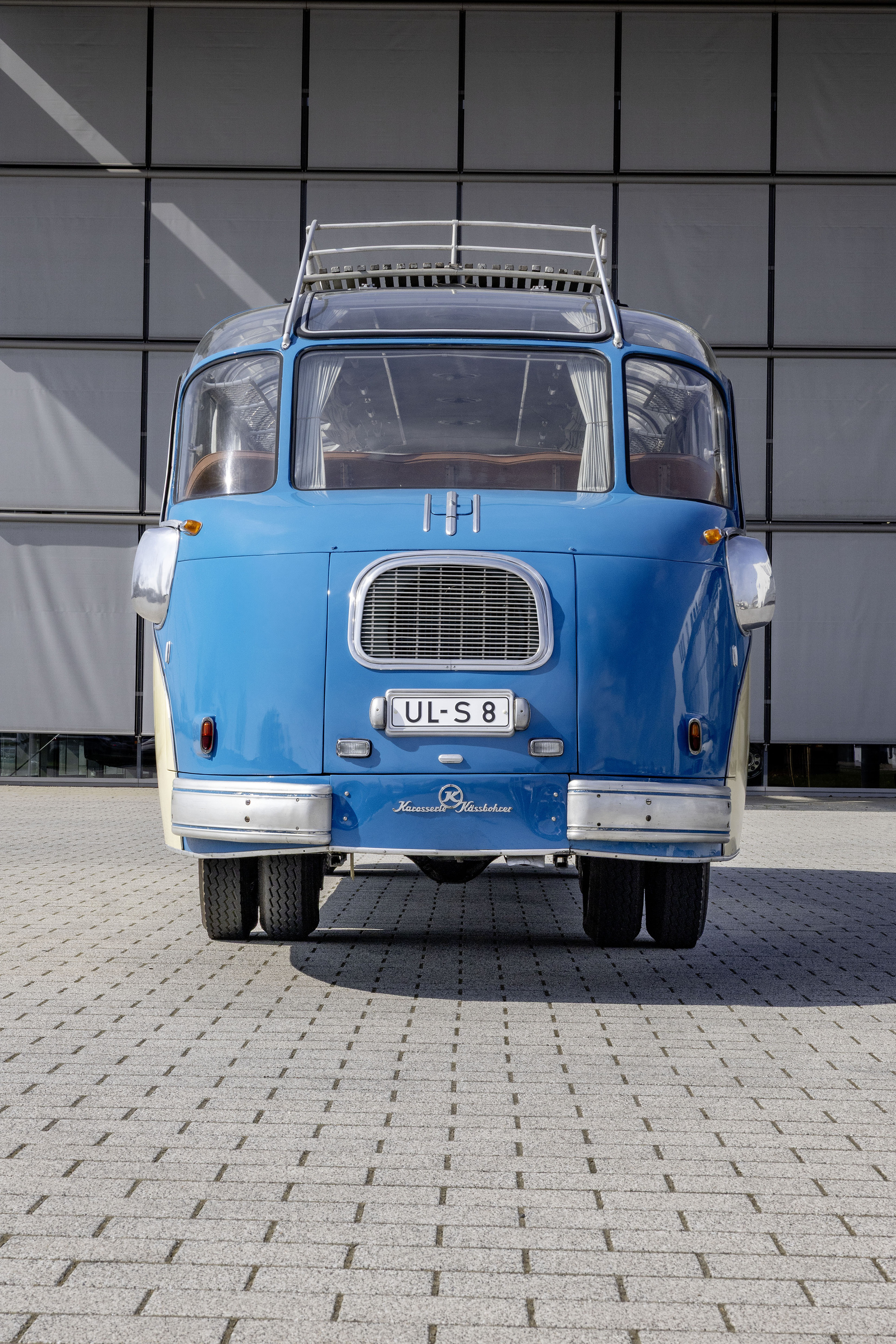 Press Kit “75 Years of Setra” – Innovation built on Tradition