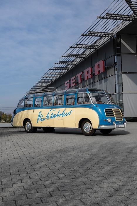 Press Kit “75 Years of Setra” – Innovation built on Tradition