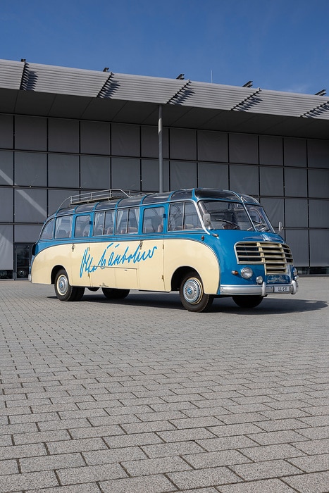 Press Kit “75 Years of Setra” – Innovation built on Tradition