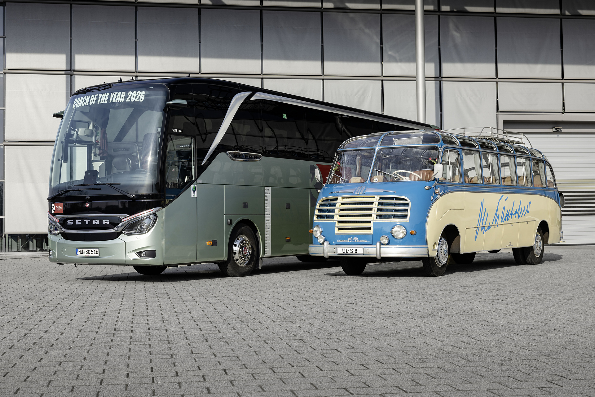 Press Kit “75 Years of Setra” – Innovation built on Tradition