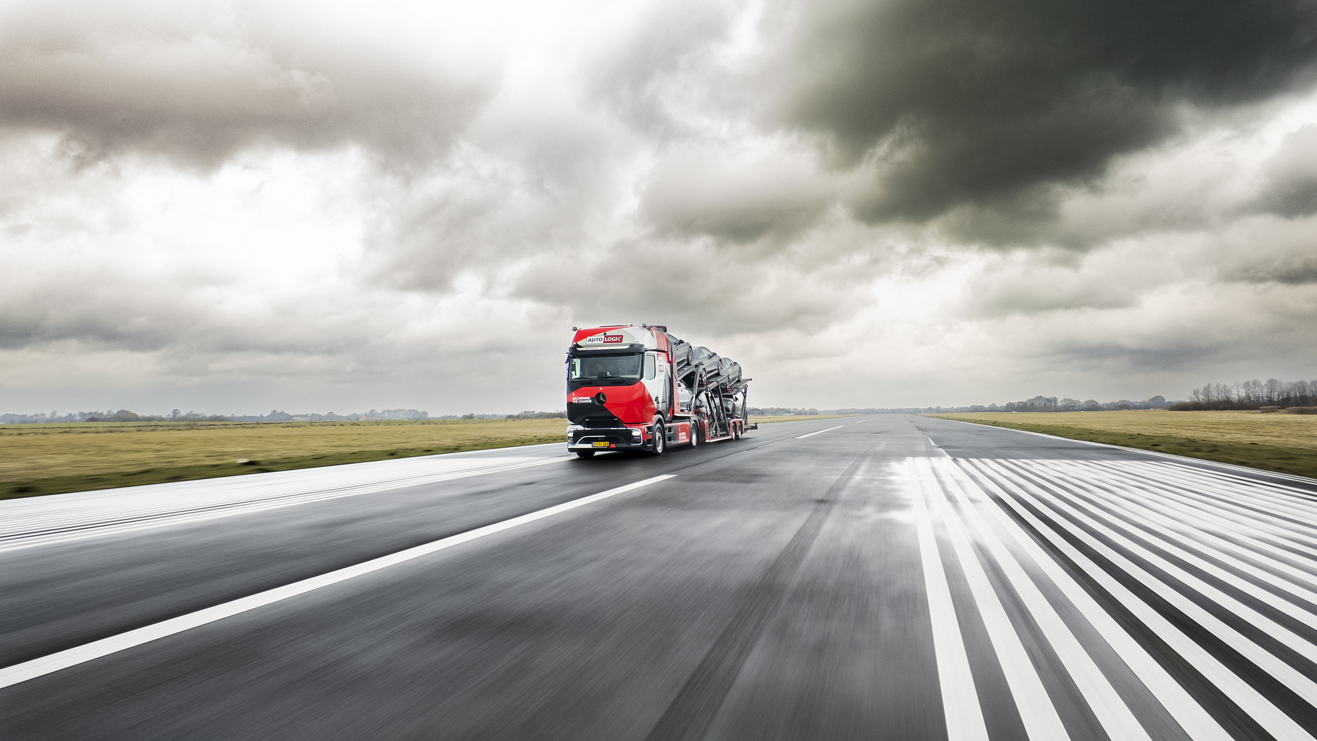 Erster eActros als vollelektrischer Autotransporter in Dänemark