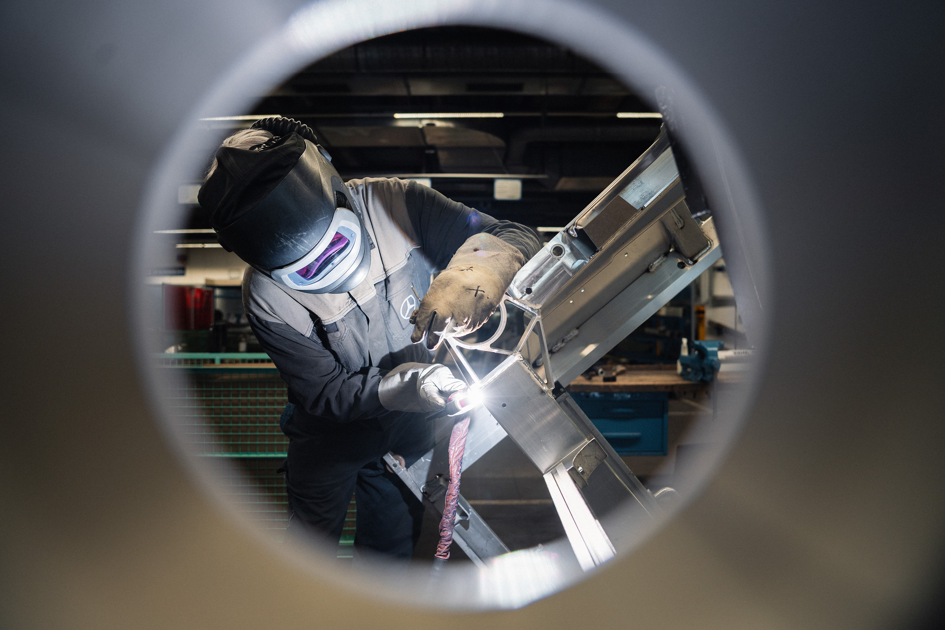 Innovative Lösungen für kommunale Aufgaben: Mercedes-Benz Trucks auf der IFAT 2026 mit Unimog, eEconic, eActros und einem Recycling-Konzeptfahrzeug