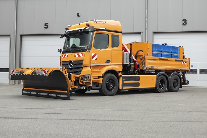 Innovative Lösungen für kommunale Aufgaben: Mercedes-Benz Trucks auf der IFAT 2026 mit Unimog, eEconic, eActros und einem Recycling-Konzeptfahrzeug