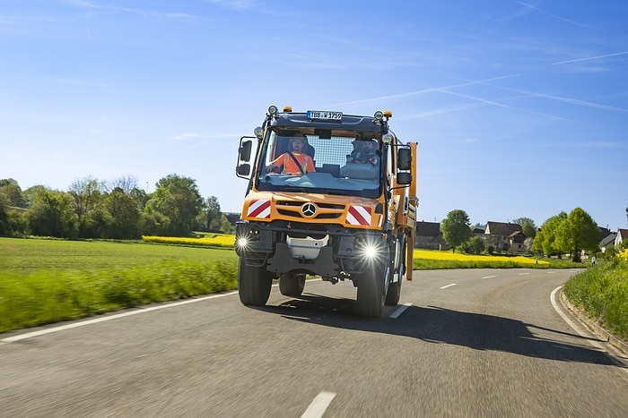 Innovative Lösungen für kommunale Aufgaben: Mercedes-Benz Trucks auf der IFAT 2026 mit Unimog, eEconic, eActros und einem Recycling-Konzeptfahrzeug