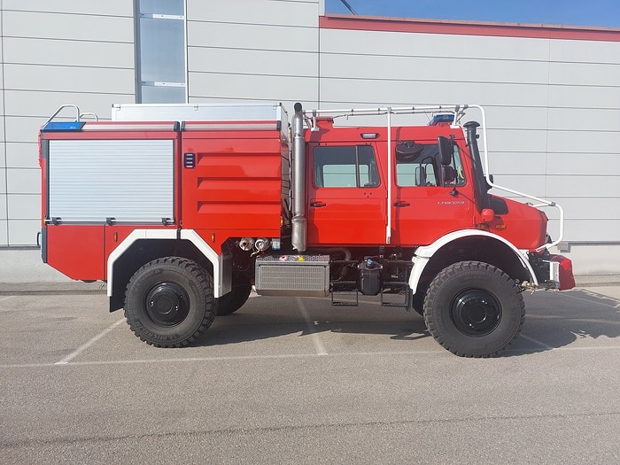 RETTmobil 2026: Daimler Truck zeigt Unimog U 5023 für anspruchsvolle Einsatzlagen und Atego LF 10