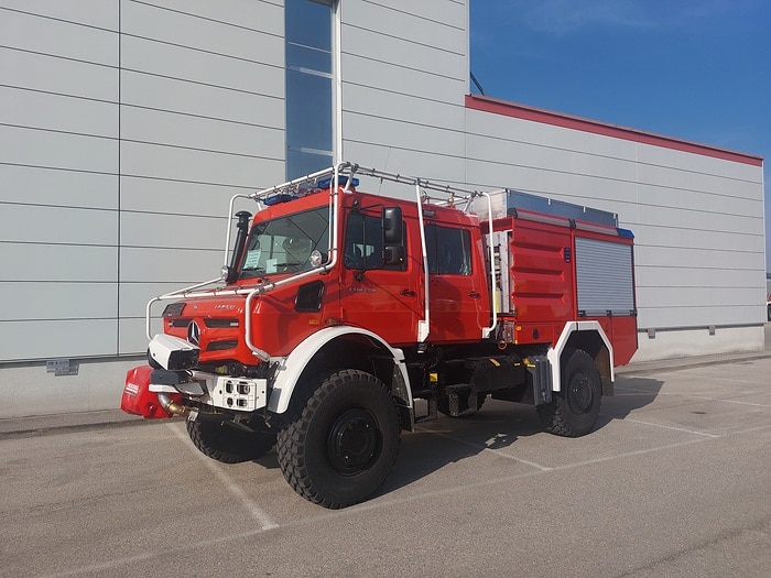 RETTmobil 2026: Daimler Truck zeigt Unimog U 5023 für anspruchsvolle Einsatzlagen und Atego LF 10