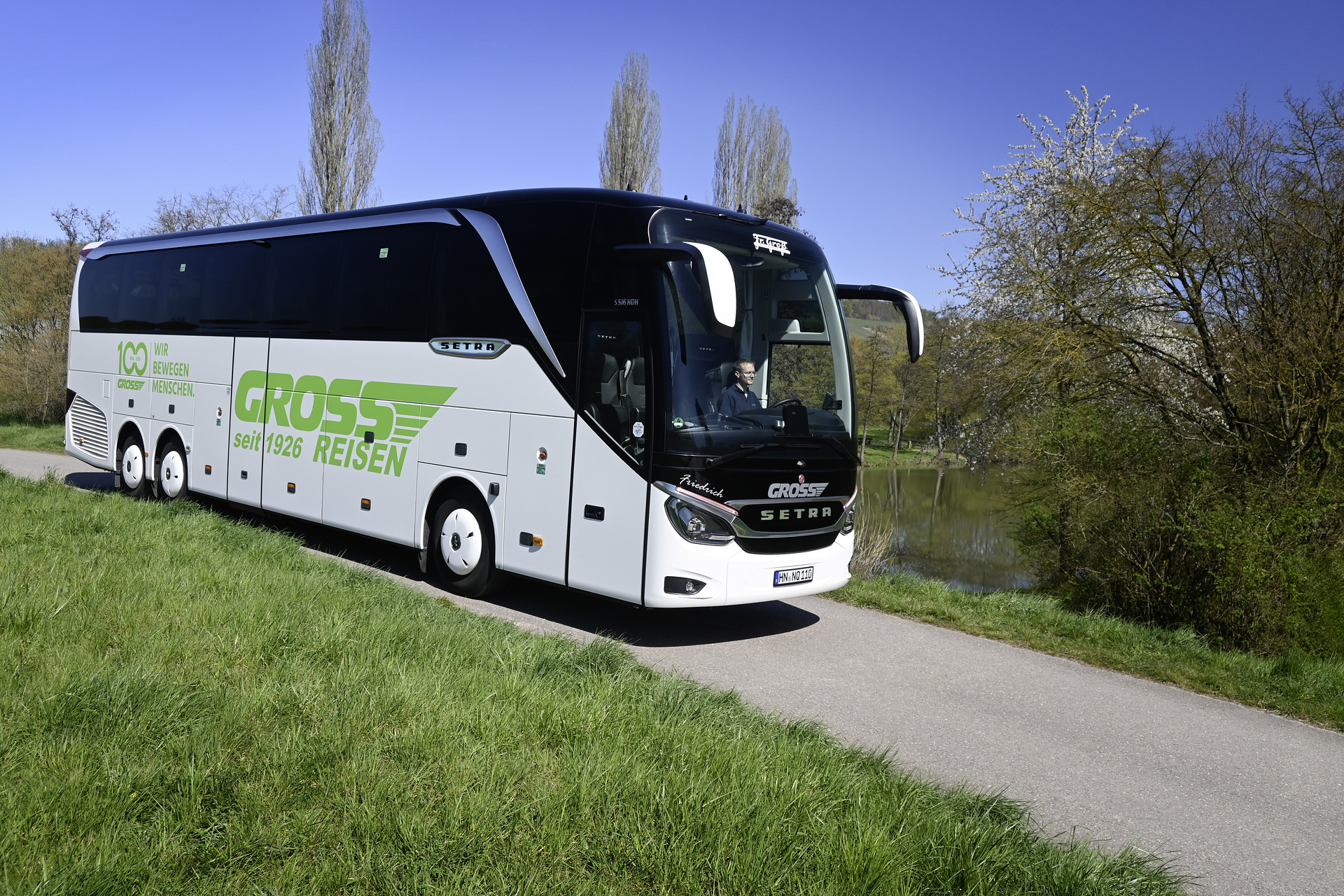 Neue Setra Reisebusse - Zur Feier des Tages
