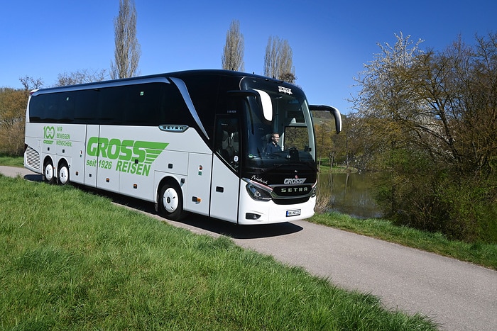 Neue Setra Reisebusse - Zur Feier des Tages