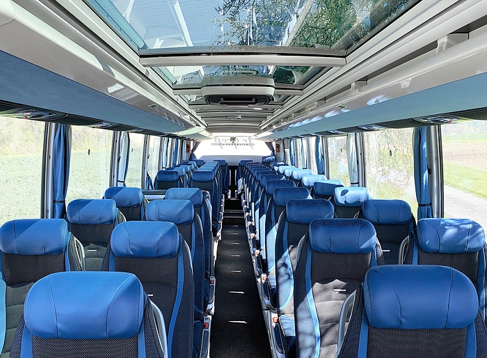 Neue Setra Reisebusse - Zur Feier des Tages