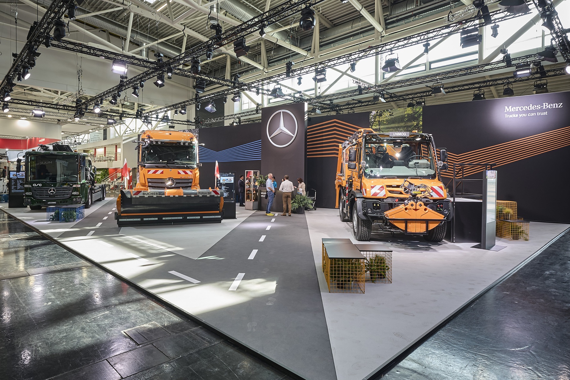 Innovative Lösungen für kommunale Aufgaben: Mercedes-Benz Trucks auf der IFAT 2026 mit Unimog, eEconic, eActros und einem Recycling-Konzeptfahrzeug