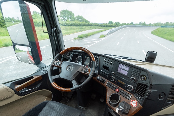 30 Years of Actros in the Anniversary Year “130 Years of Trucks”: How Mercedes Benz Trucks Combines Engineering Heritage and Transformation