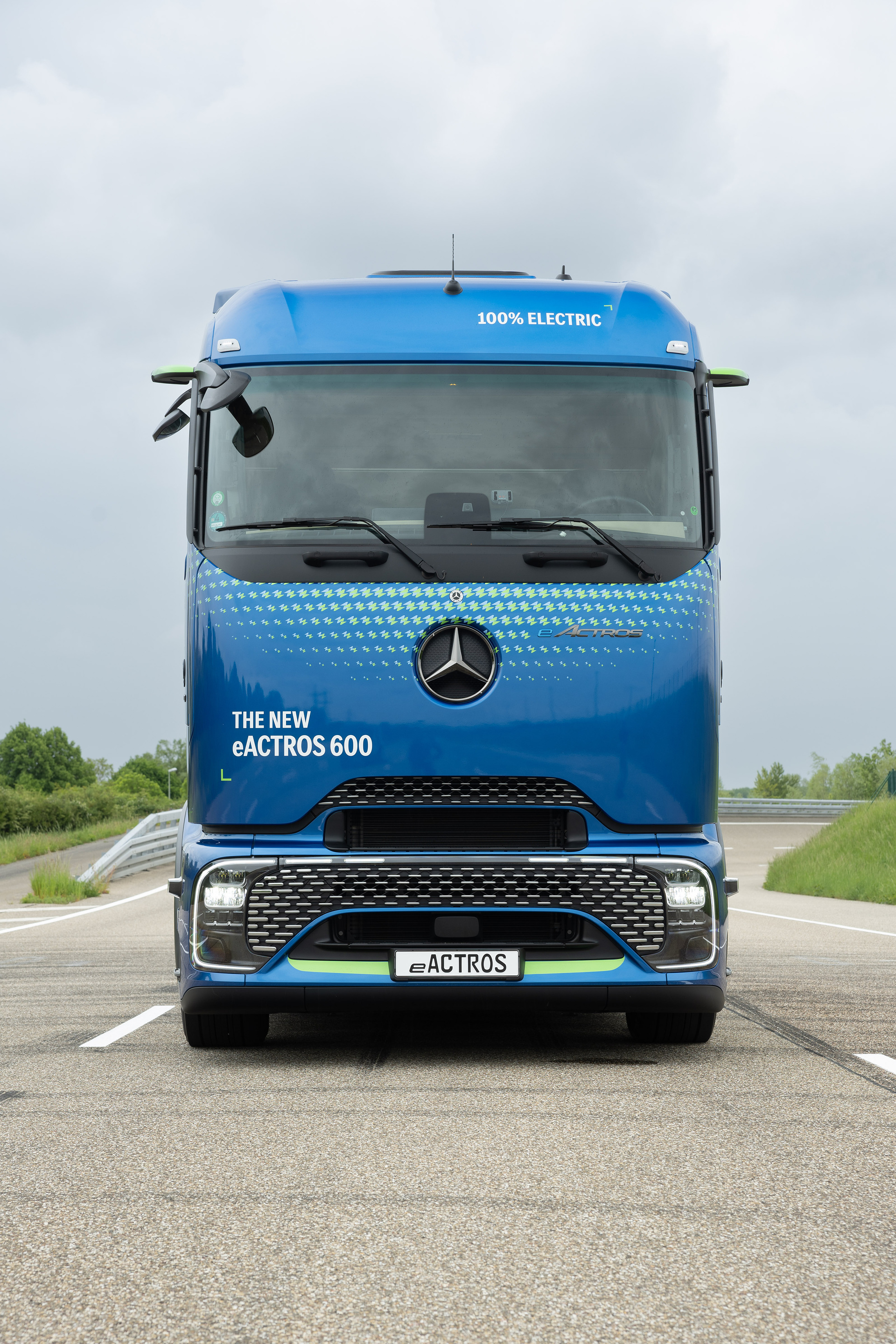 30 Years of Actros in the Anniversary Year “130 Years of Trucks”: How Mercedes Benz Trucks Combines Engineering Heritage and Transformation
