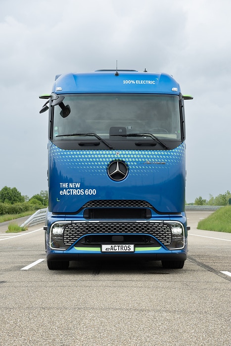 30 Years of Actros in the Anniversary Year “130 Years of Trucks”: How Mercedes Benz Trucks Combines Engineering Heritage and Transformation