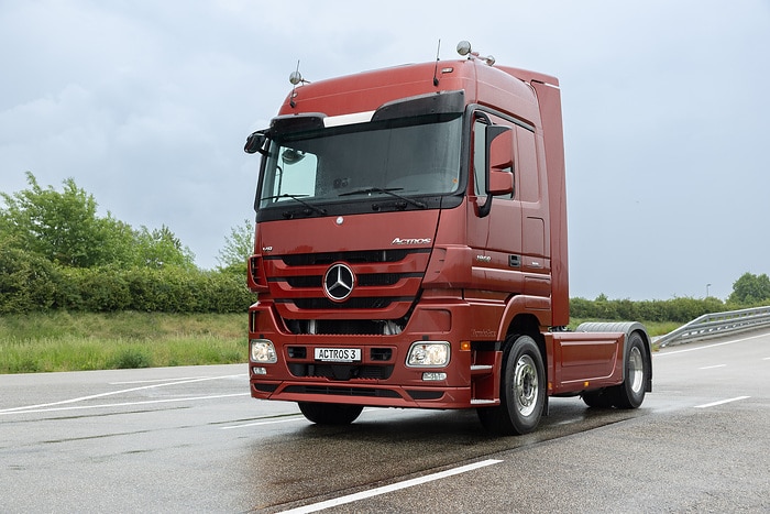 30 Years of Actros in the Anniversary Year “130 Years of Trucks”: How Mercedes Benz Trucks Combines Engineering Heritage and Transformation