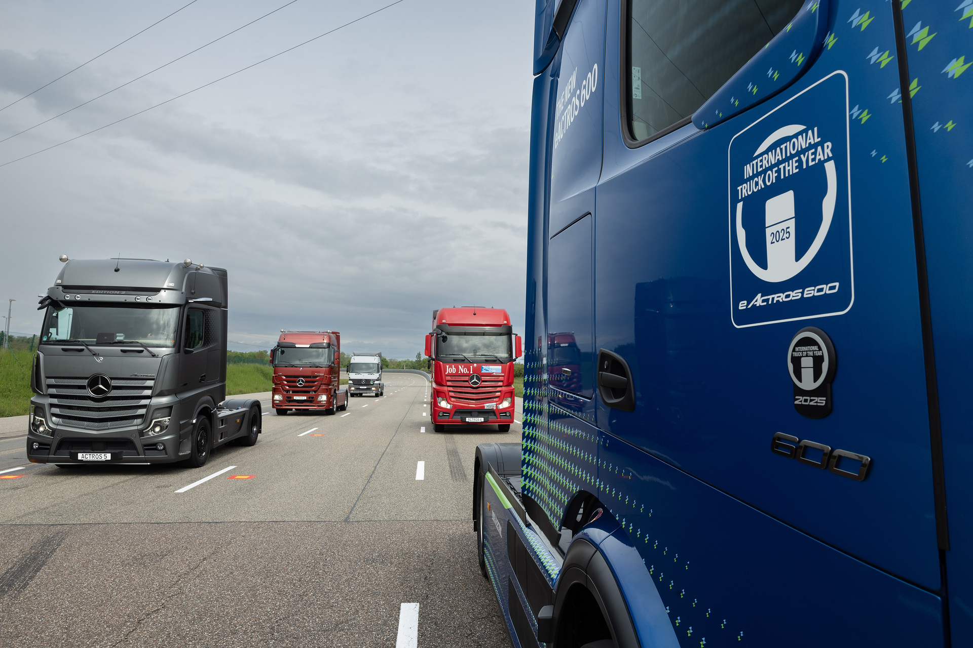 30 Years of Actros in the Anniversary Year “130 Years of Trucks”: How Mercedes Benz Trucks Combines Engineering Heritage and Transformation