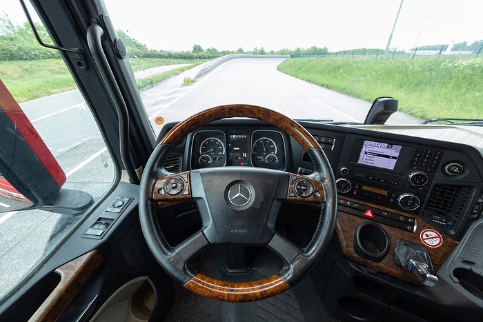 30 Years of Actros in the Anniversary Year “130 Years of Trucks”: How Mercedes Benz Trucks Combines Engineering Heritage and Transformation