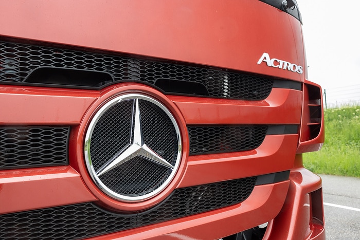 30 Years of Actros in the Anniversary Year “130 Years of Trucks”: How Mercedes Benz Trucks Combines Engineering Heritage and Transformation