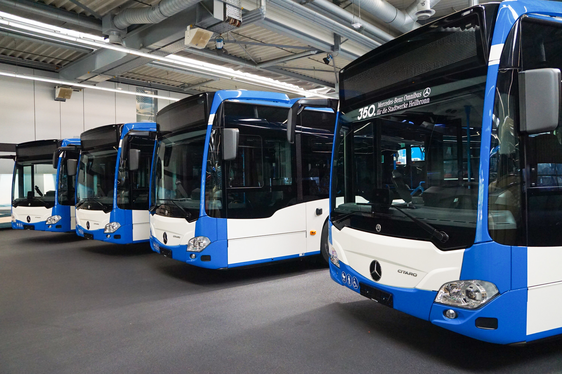 350th Mercedes‑Benz city bus delivered to Heilbronn