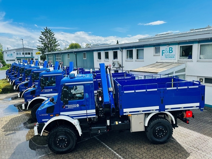 Starke Flotte für schwere Aufgaben: Unimog-Großauftrag für THW