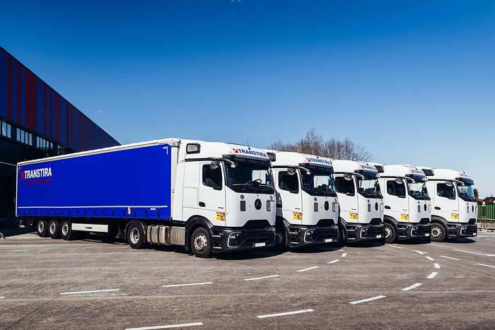 Major order: Lithuanian logistics and transport company TRANSTIRA exclusively expands international long-haul fleet with more than 500 Mercedes-Benz Actros L ProCabin