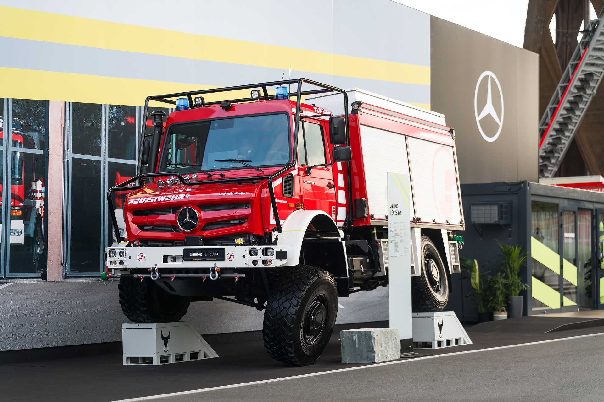 Mercedes-Benz Trucks auf der INTERSCHUTZ 2026: Robuste Fahrzeuglösungen von Arocs bis Zetros