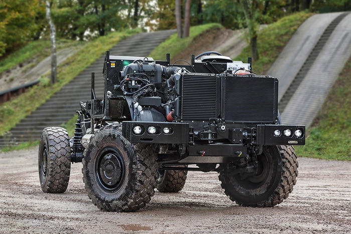 Daimler Truck zeigt umfangreiches Portfolio an Mobilitätslösungen für den Defence-Bereich auf der Eurosatory 2026