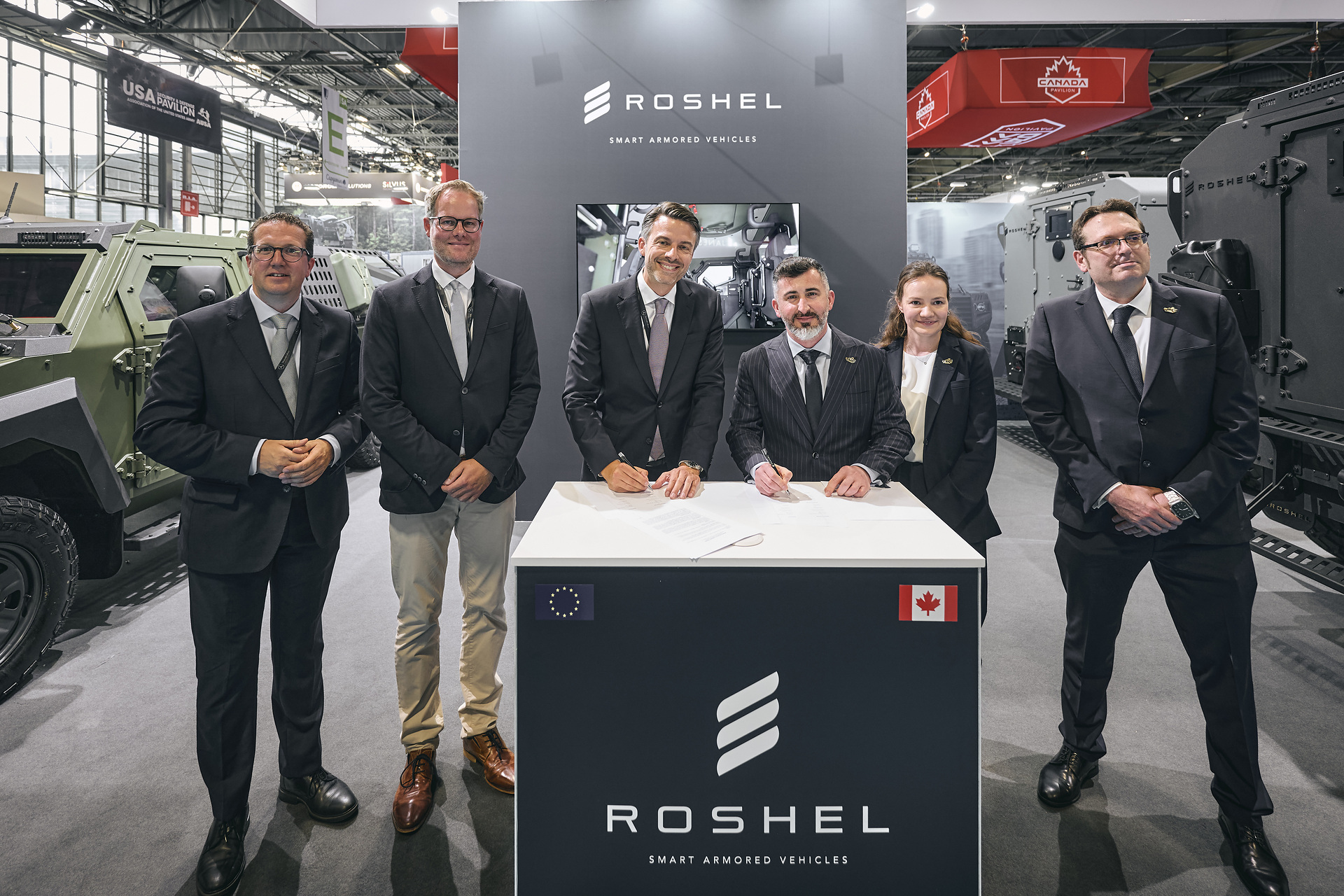 Daimler Truck und Roshel schließen strategische Partnerschaft auf der Eurosatory 2026