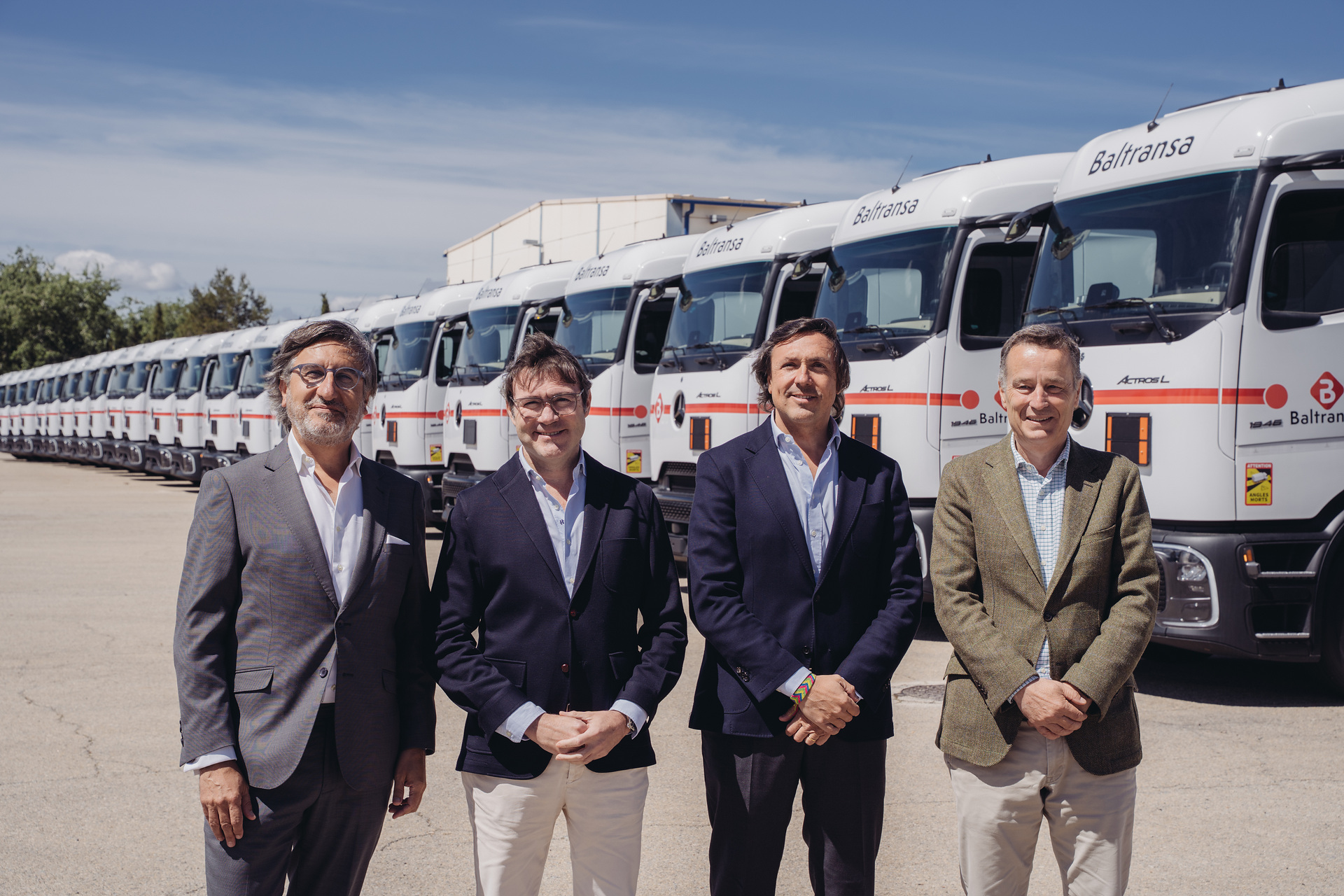 Der spanische Logistiker Baltransa verstärkt seine Flotte mit 25 neuen Mercedes Benz Actros L ProCabin