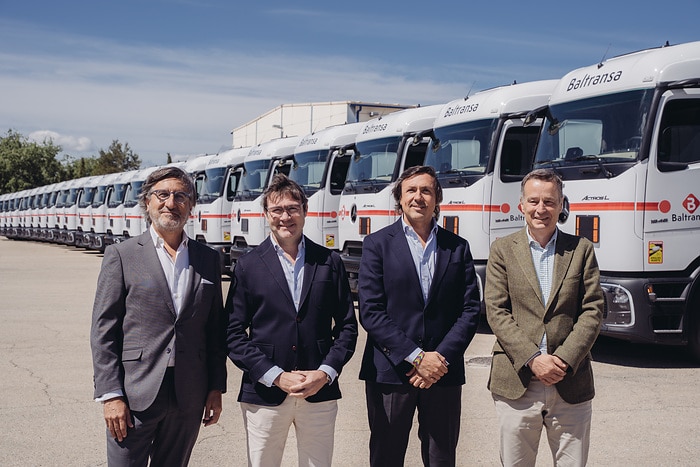 Der spanische Logistiker Baltransa verstärkt seine Flotte mit 25 neuen Mercedes Benz Actros L ProCabin