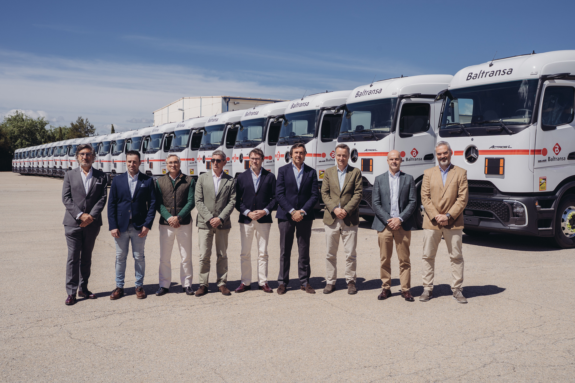 Der spanische Logistiker Baltransa verstärkt seine Flotte mit 25 neuen Mercedes Benz Actros L ProCabin