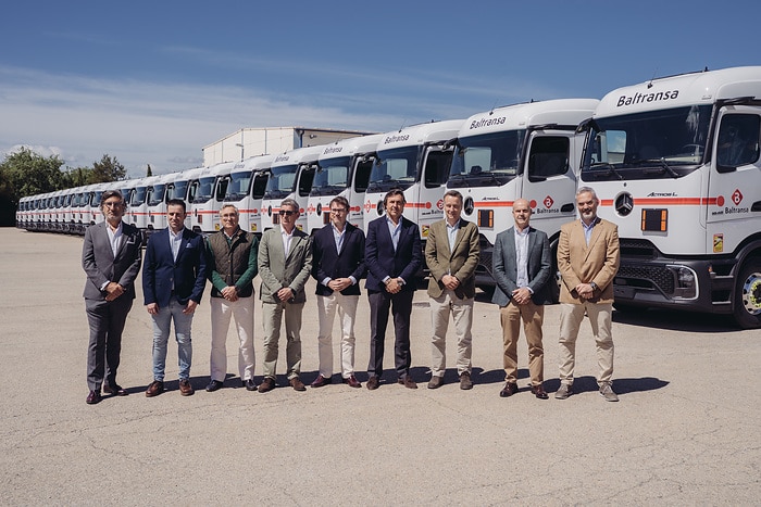Der spanische Logistiker Baltransa verstärkt seine Flotte mit 25 neuen Mercedes Benz Actros L ProCabin