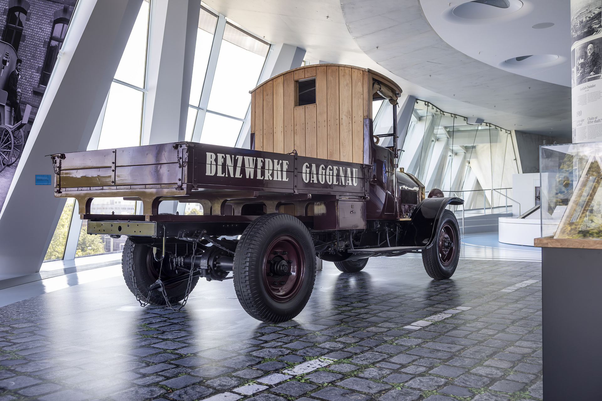 Sonderausstellung „130 Jahre Nutzfahrzeuge“ im Mercedes-Benz Museum ab 28. Juni 2026