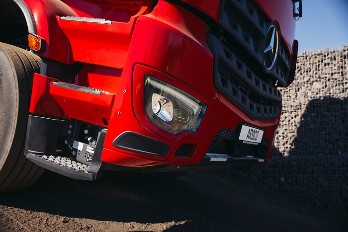 Mercedes-Benz Trucks präsentiert umfangreiches Portfolio für den modernen Einsatz auf und an der Baustelle