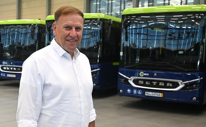 Zehn neue Setra Low Entry Busse für Geldhauser