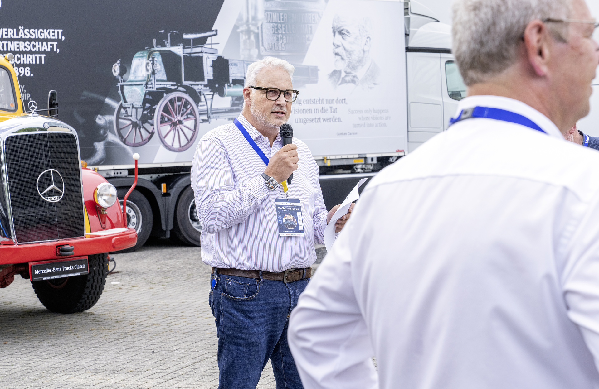 130 Jahre Lkw: Mercedes-Benz Trucks eröffnet    Deutschlandfahrt 2026 im Werk Wörth