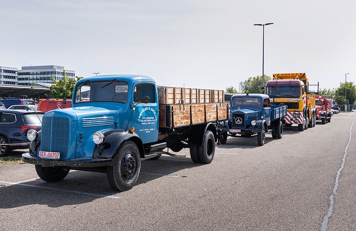 130 Jahre Lkw: Mercedes-Benz Trucks eröffnet    Deutschlandfahrt 2026 im Werk Wörth