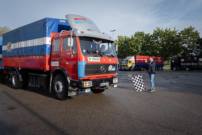 130 Jahre Lkw: Mercedes-Benz Trucks eröffnet    Deutschlandfahrt 2026 im Werk Wörth